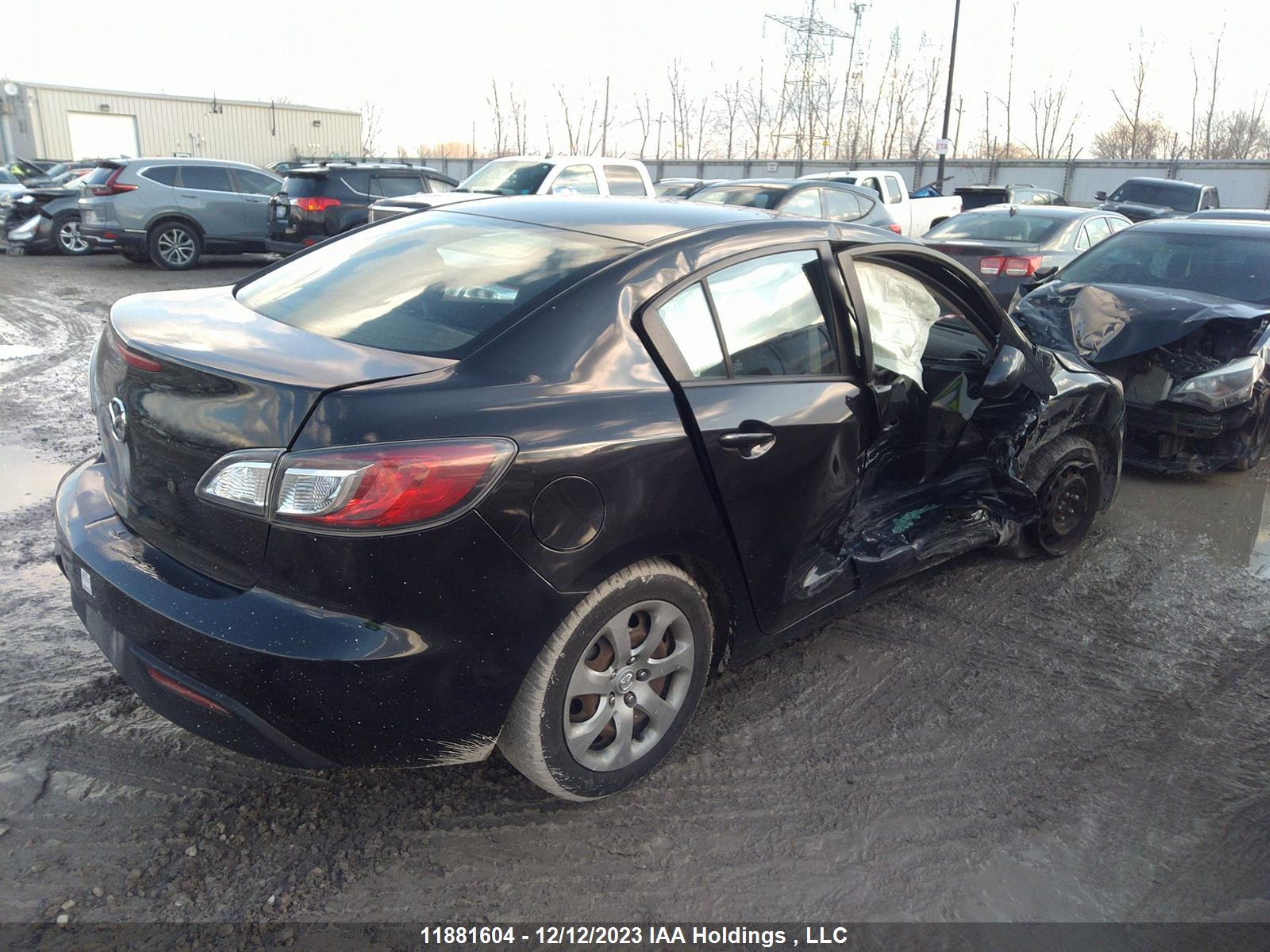 Photo 3 VIN: JM1BL1SF4A1112433 - MAZDA 3 