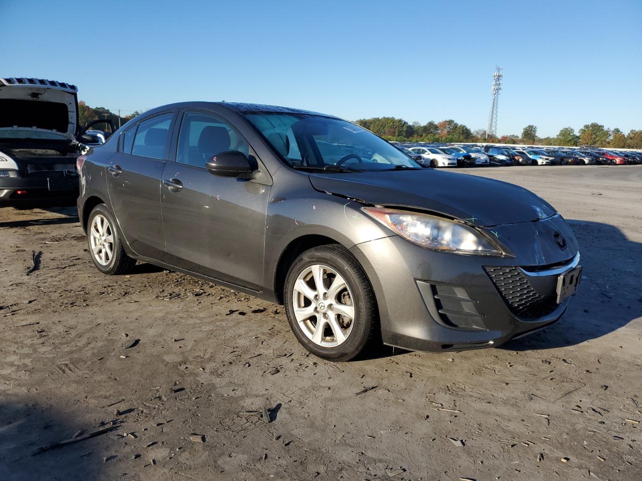 Photo 3 VIN: JM1BL1SF4A1143228 - MAZDA 3 