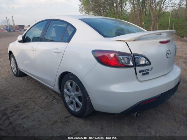 Photo 2 VIN: JM1BL1SF4A1164211 - MAZDA 3 