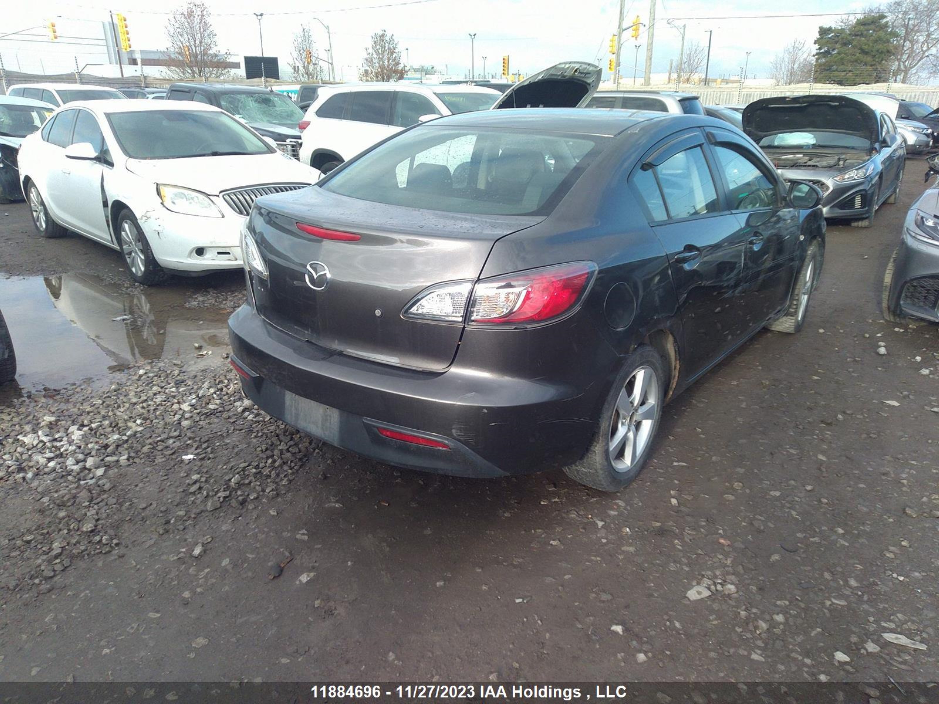 Photo 3 VIN: JM1BL1SF4A1192994 - MAZDA 3 