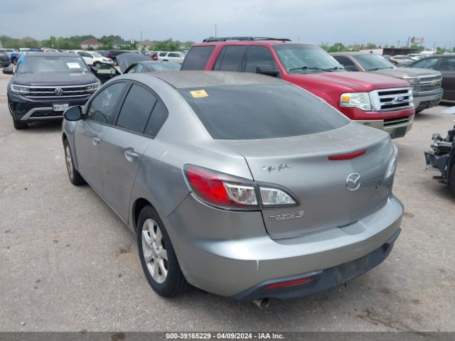 Photo 2 VIN: JM1BL1SF4A1221586 - MAZDA MAZDA3 