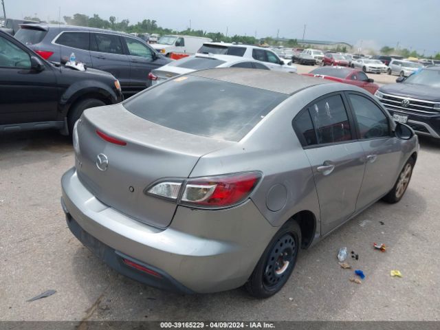 Photo 3 VIN: JM1BL1SF4A1221586 - MAZDA MAZDA3 