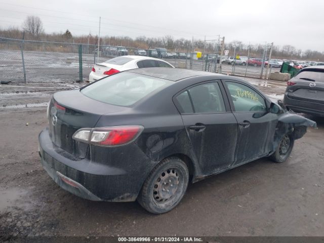 Photo 3 VIN: JM1BL1SF5A1265399 - MAZDA MAZDA3 