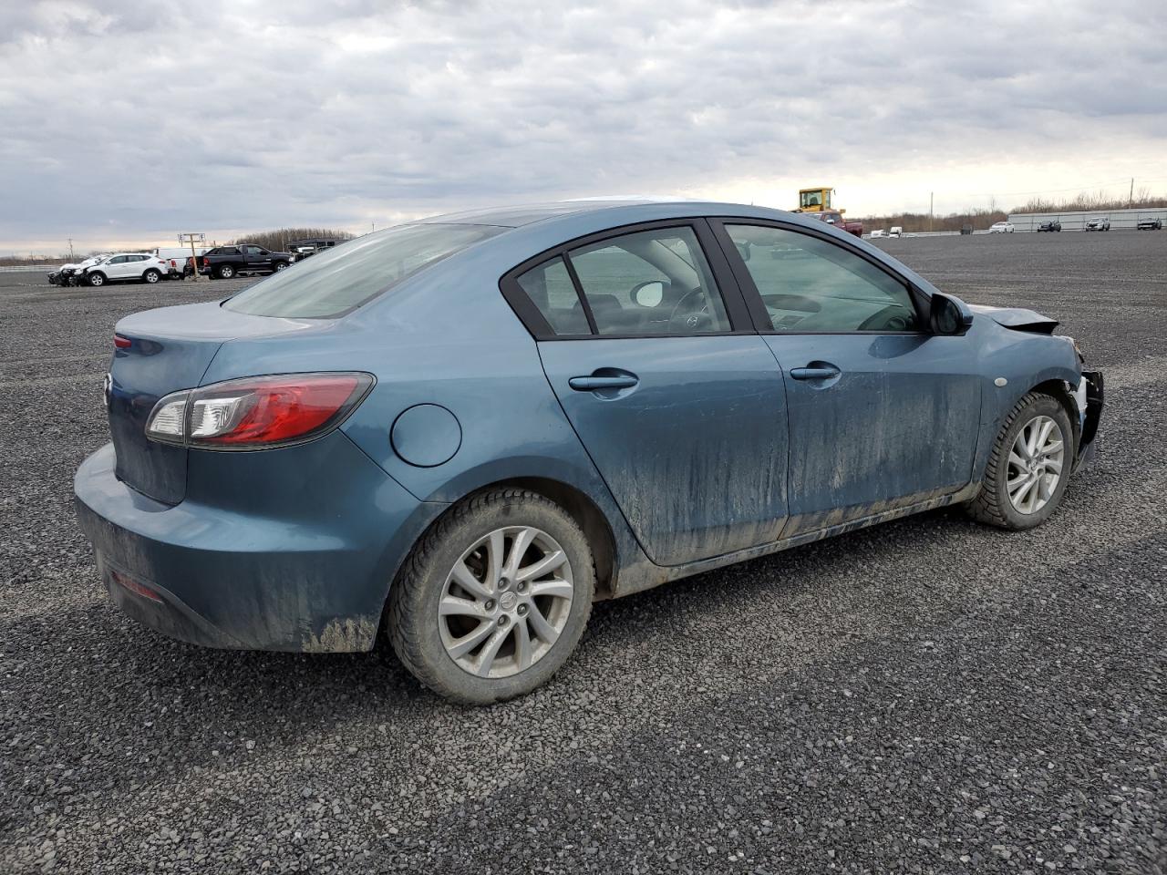 Photo 2 VIN: JM1BL1SF6A1232671 - MAZDA 3 