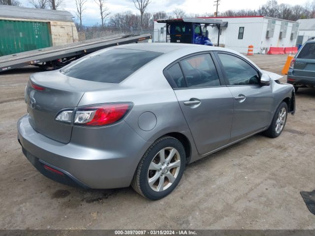 Photo 3 VIN: JM1BL1SF6A1244223 - MAZDA MAZDA3 