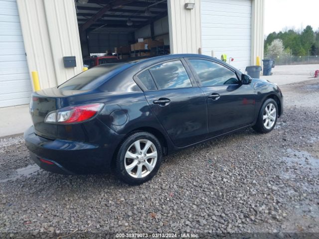 Photo 3 VIN: JM1BL1SF6A1327862 - MAZDA MAZDA3 