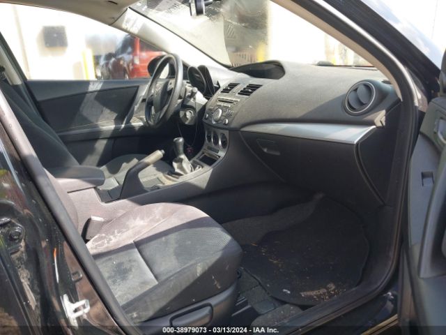 Photo 4 VIN: JM1BL1SF6A1327862 - MAZDA MAZDA3 