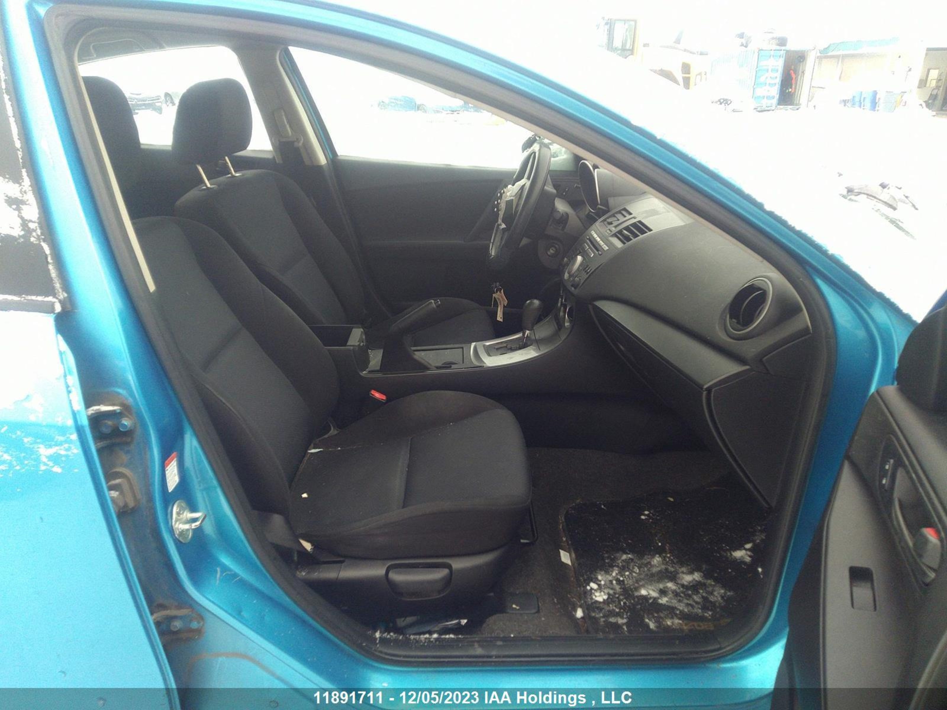 Photo 4 VIN: JM1BL1SF6A1335203 - MAZDA 3 