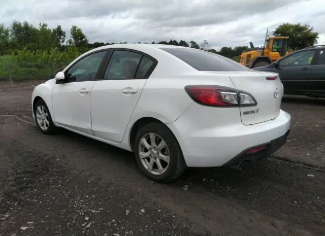 Photo 2 VIN: JM1BL1SF7A1121319 - MAZDA MAZDA3 