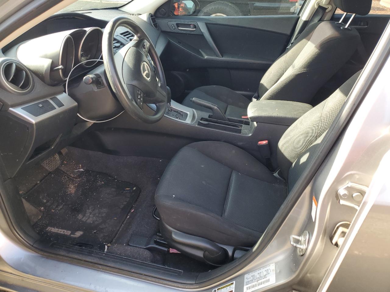 Photo 6 VIN: JM1BL1SF7A1351247 - MAZDA 3 