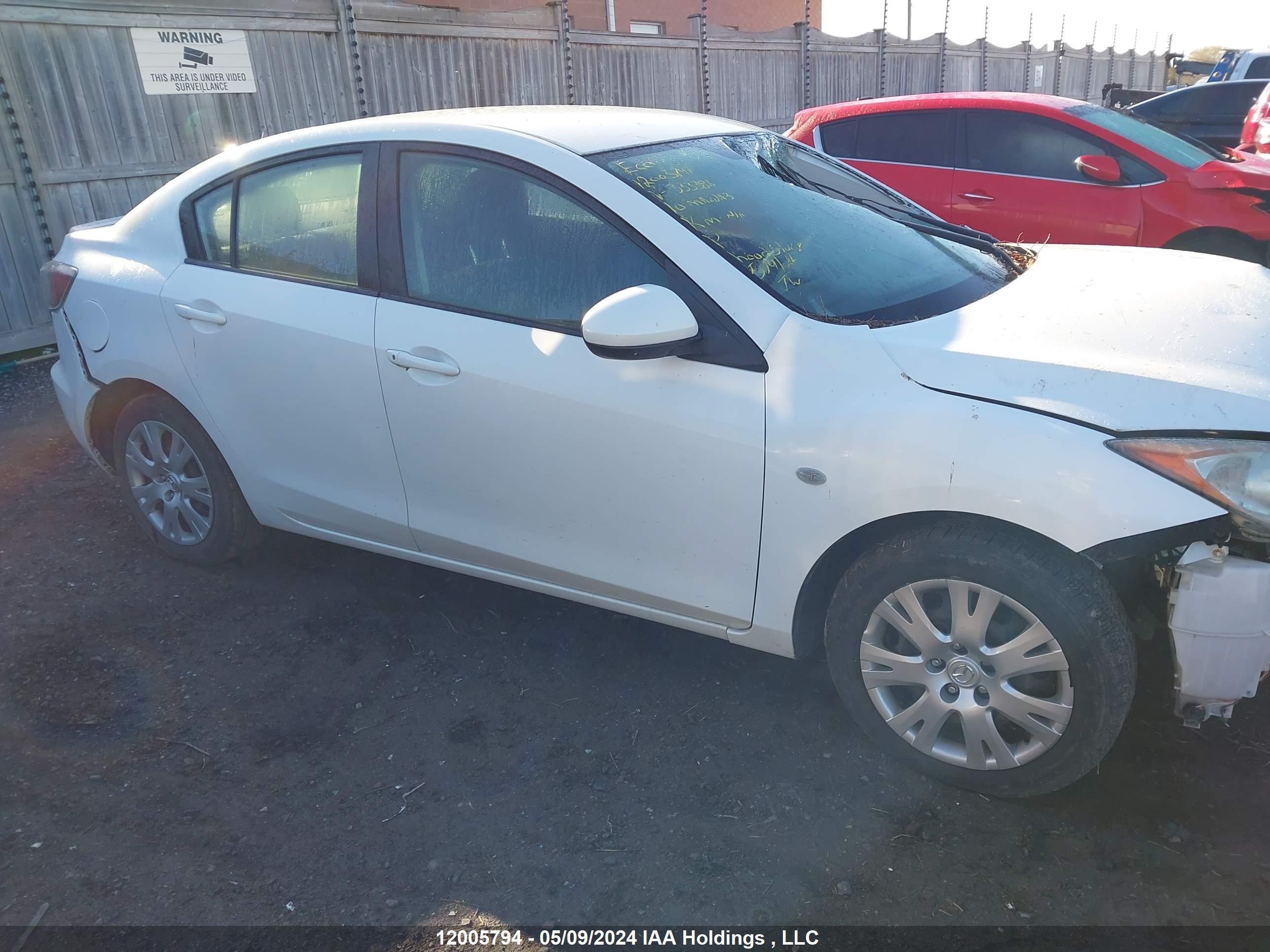 Photo 13 VIN: JM1BL1SF8A1333386 - MAZDA 3 