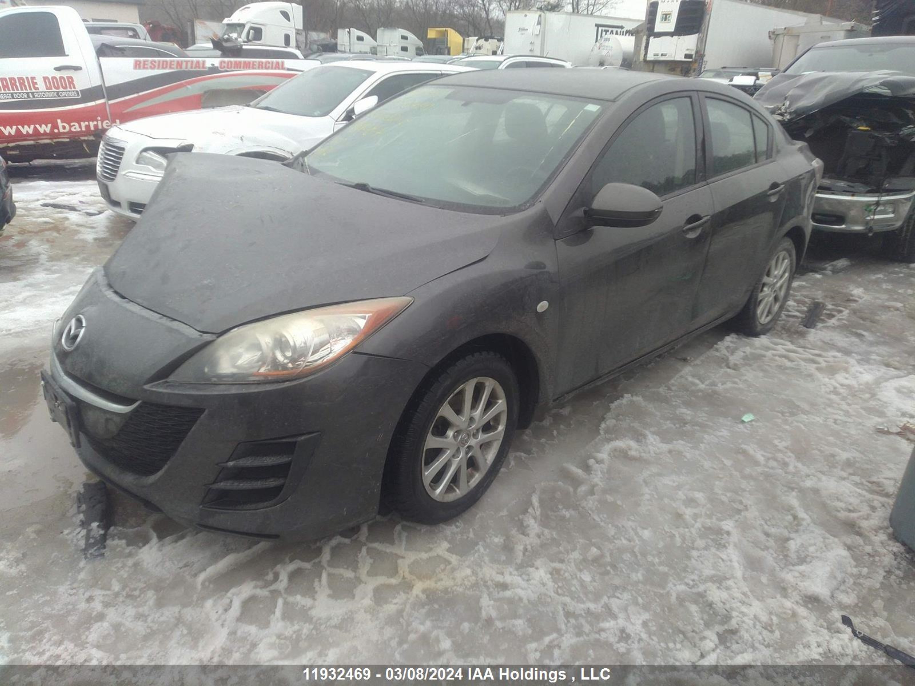 Photo 1 VIN: JM1BL1SF9A1181084 - MAZDA 3 