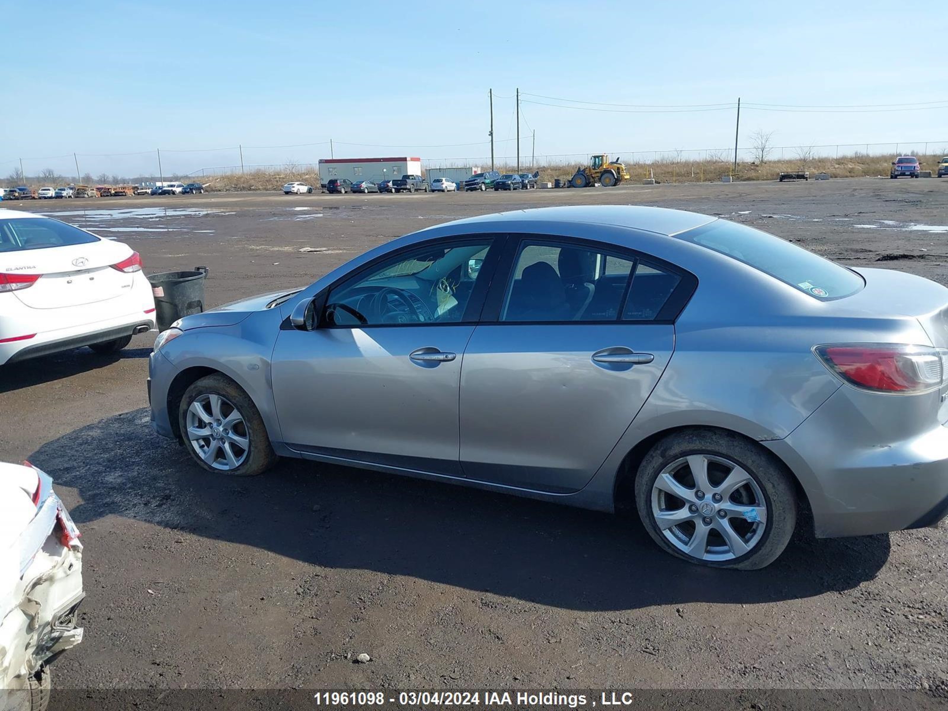 Photo 13 VIN: JM1BL1SFXA1121394 - MAZDA 3 