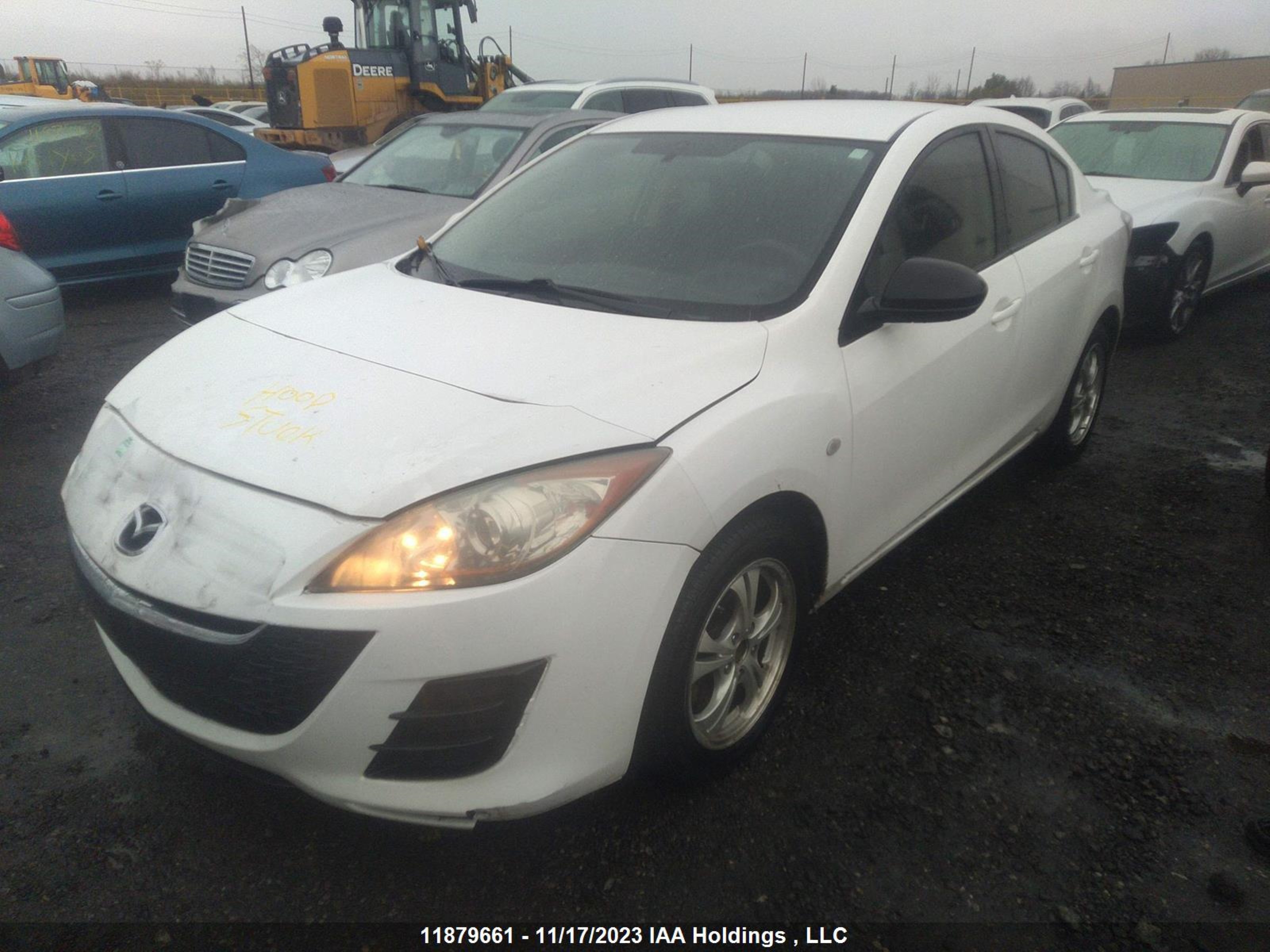 Photo 1 VIN: JM1BL1SFXA1137949 - MAZDA 3 