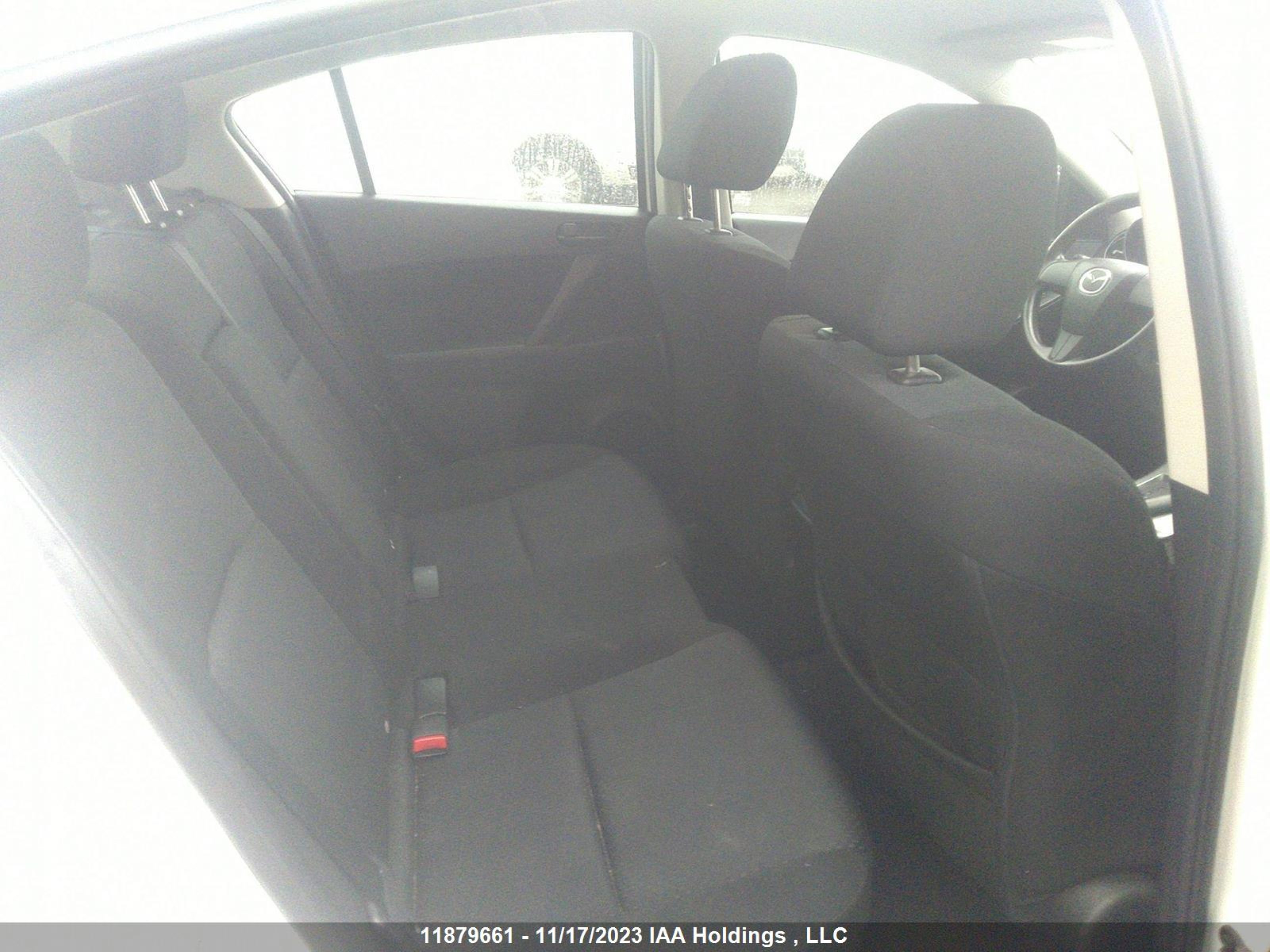 Photo 7 VIN: JM1BL1SFXA1137949 - MAZDA 3 