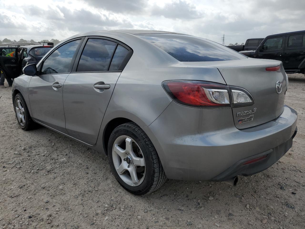 Photo 1 VIN: JM1BL1SFXA1143671 - MAZDA 3 