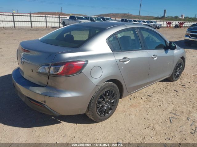 Photo 3 VIN: JM1BL1SFXA1264538 - MAZDA MAZDA3 