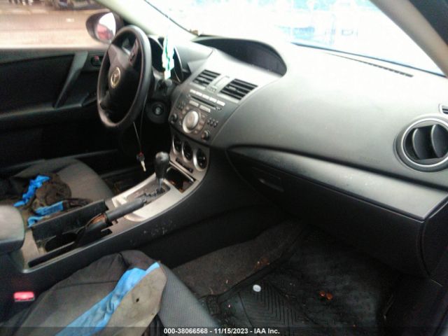 Photo 4 VIN: JM1BL1SFXA1276916 - MAZDA MAZDA3 