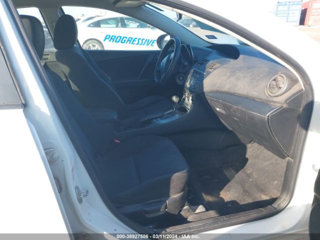 Photo 4 VIN: JM1BL1SFXA1282733 - MAZDA 3 