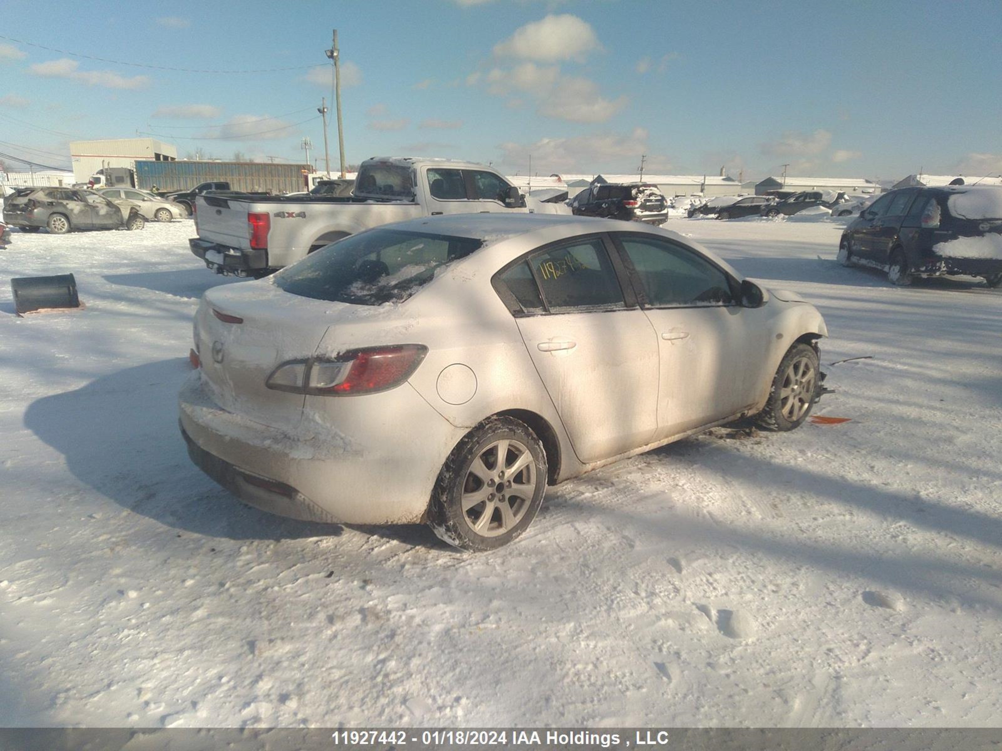 Photo 3 VIN: JM1BL1SFXA1288841 - MAZDA 3 