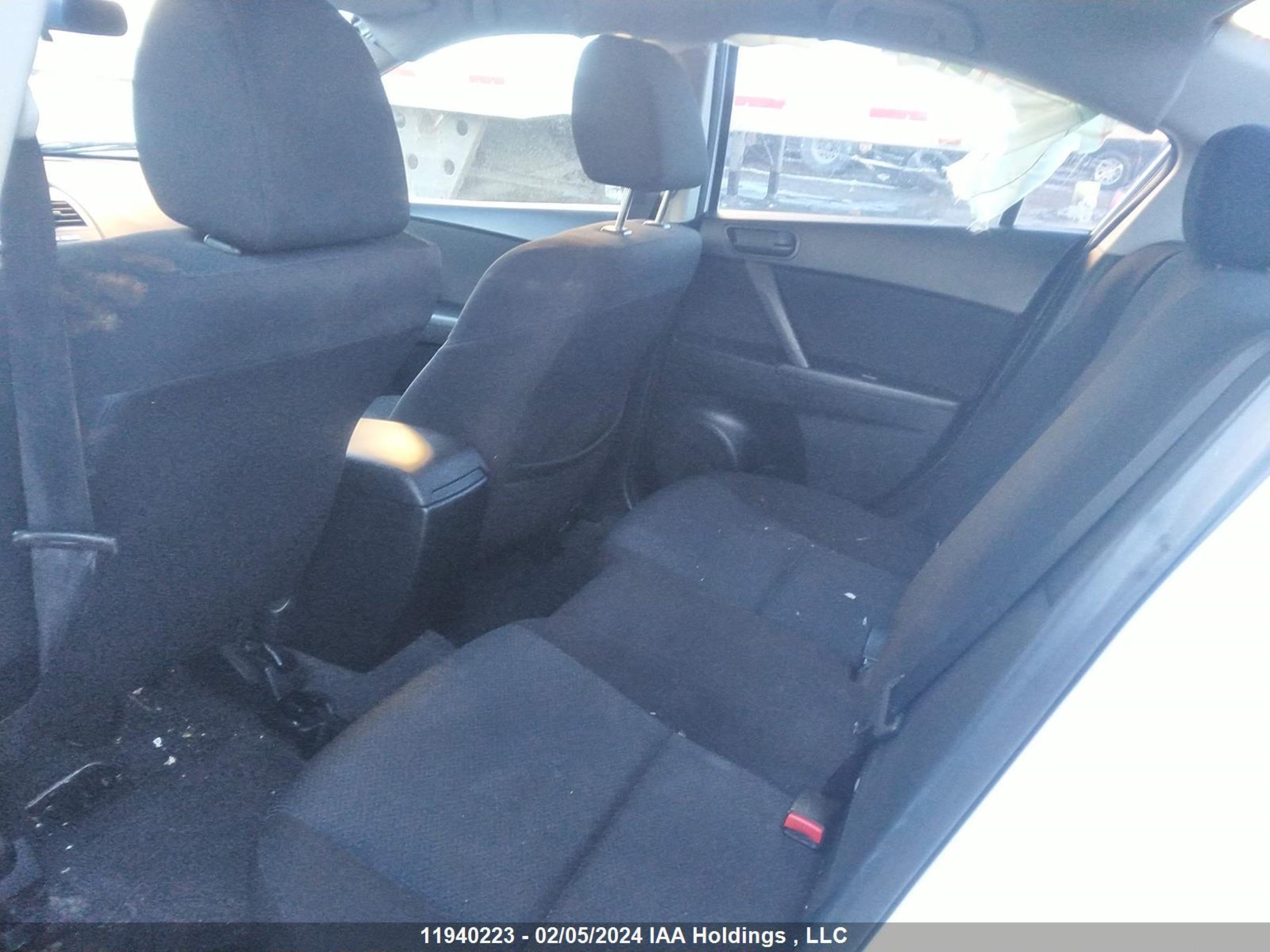 Photo 7 VIN: JM1BL1SFXA1353557 - MAZDA 3 