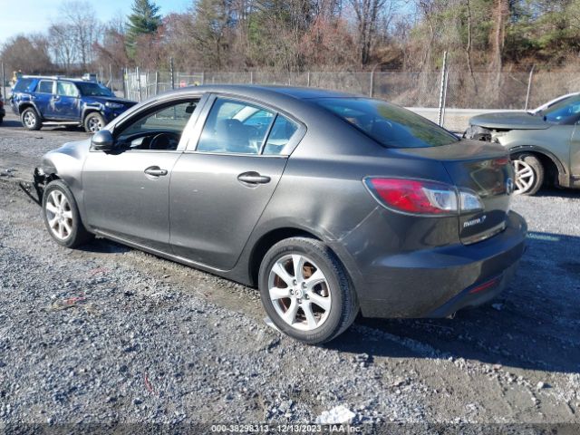 Photo 2 VIN: JM1BL1SG0A1126418 - MAZDA MAZDA3 