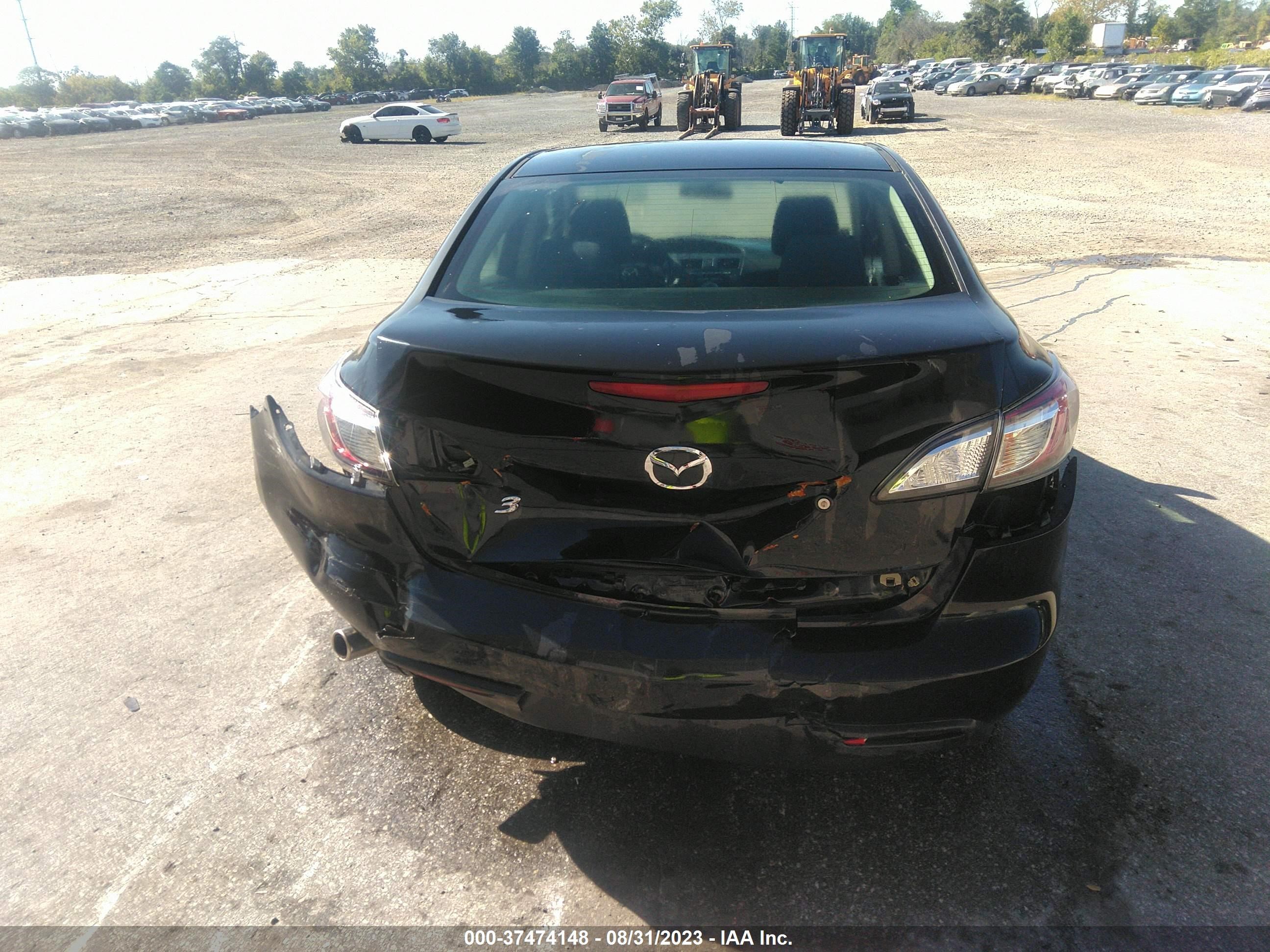 Photo 15 VIN: JM1BL1SG0A1156910 - MAZDA 3 