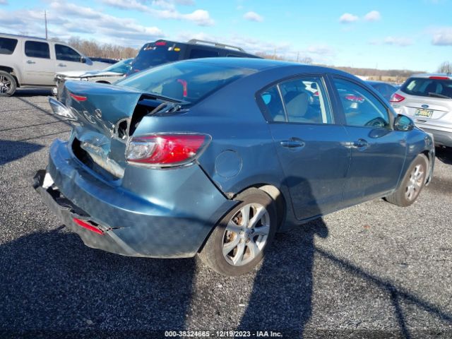 Photo 3 VIN: JM1BL1SG0A1328076 - MAZDA MAZDA3 