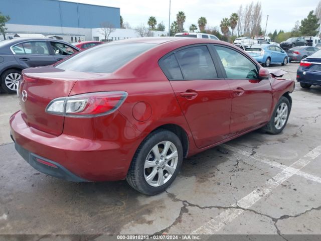 Photo 3 VIN: JM1BL1SG2A1145004 - MAZDA MAZDA3 