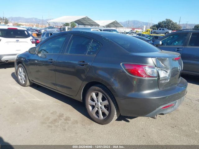 Photo 2 VIN: JM1BL1SG2A1184143 - MAZDA MAZDA3 