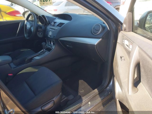 Photo 4 VIN: JM1BL1SG2A1184143 - MAZDA MAZDA3 