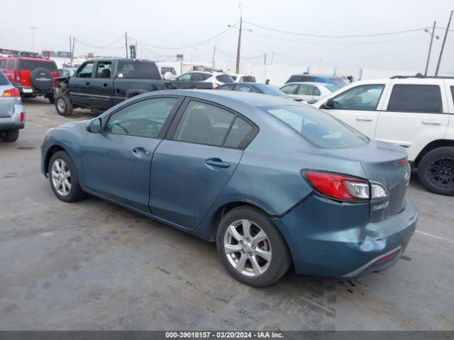 Photo 2 VIN: JM1BL1SG2A1241697 - MAZDA MAZDA3 