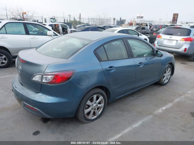 Photo 3 VIN: JM1BL1SG2A1241697 - MAZDA MAZDA3 