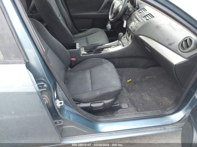 Photo 4 VIN: JM1BL1SG2A1241697 - MAZDA MAZDA3 