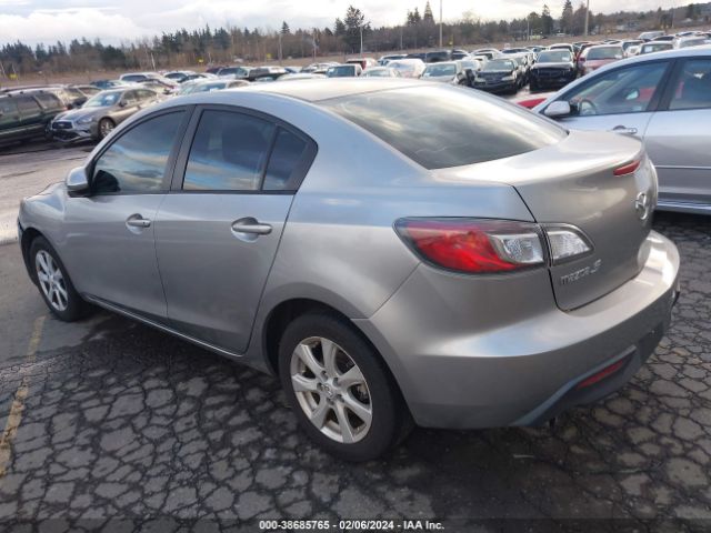 Photo 2 VIN: JM1BL1SG2A1250349 - MAZDA MAZDA3 