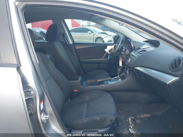 Photo 4 VIN: JM1BL1SG2A1250349 - MAZDA MAZDA3 