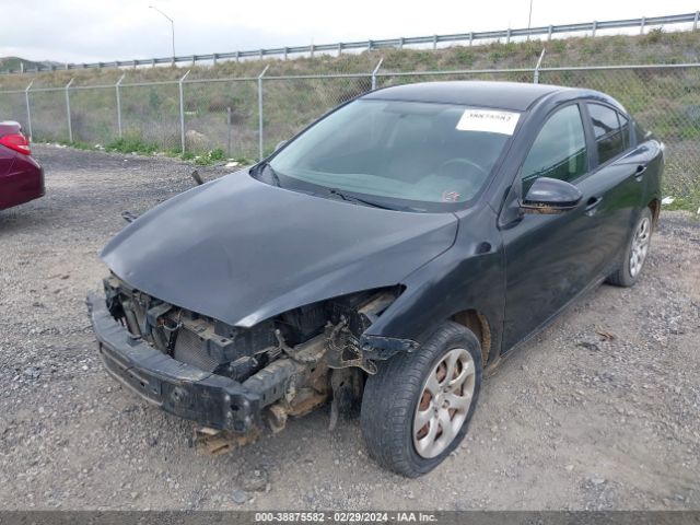 Photo 5 VIN: JM1BL1SG2A1261562 - MAZDA MAZDA3 