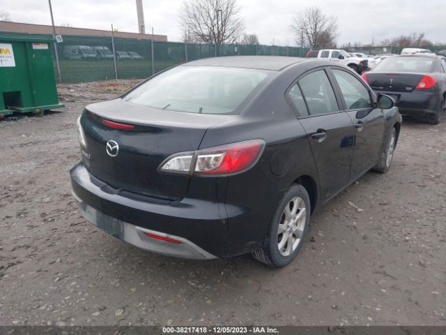 Photo 3 VIN: JM1BL1SG3A1150454 - MAZDA 3 