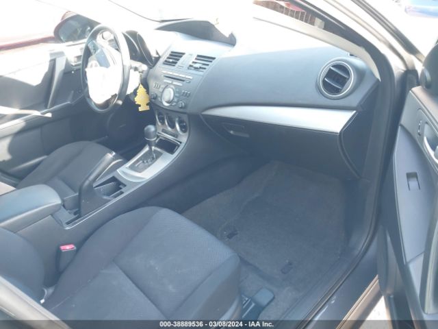 Photo 4 VIN: JM1BL1SG4A1303732 - MAZDA MAZDA3 