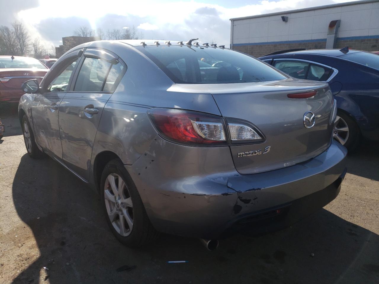 Photo 1 VIN: JM1BL1SG5A1131839 - MAZDA 3 