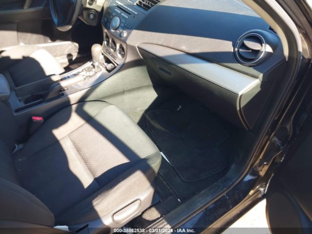 Photo 4 VIN: JM1BL1SG5A1153775 - MAZDA MAZDA3 