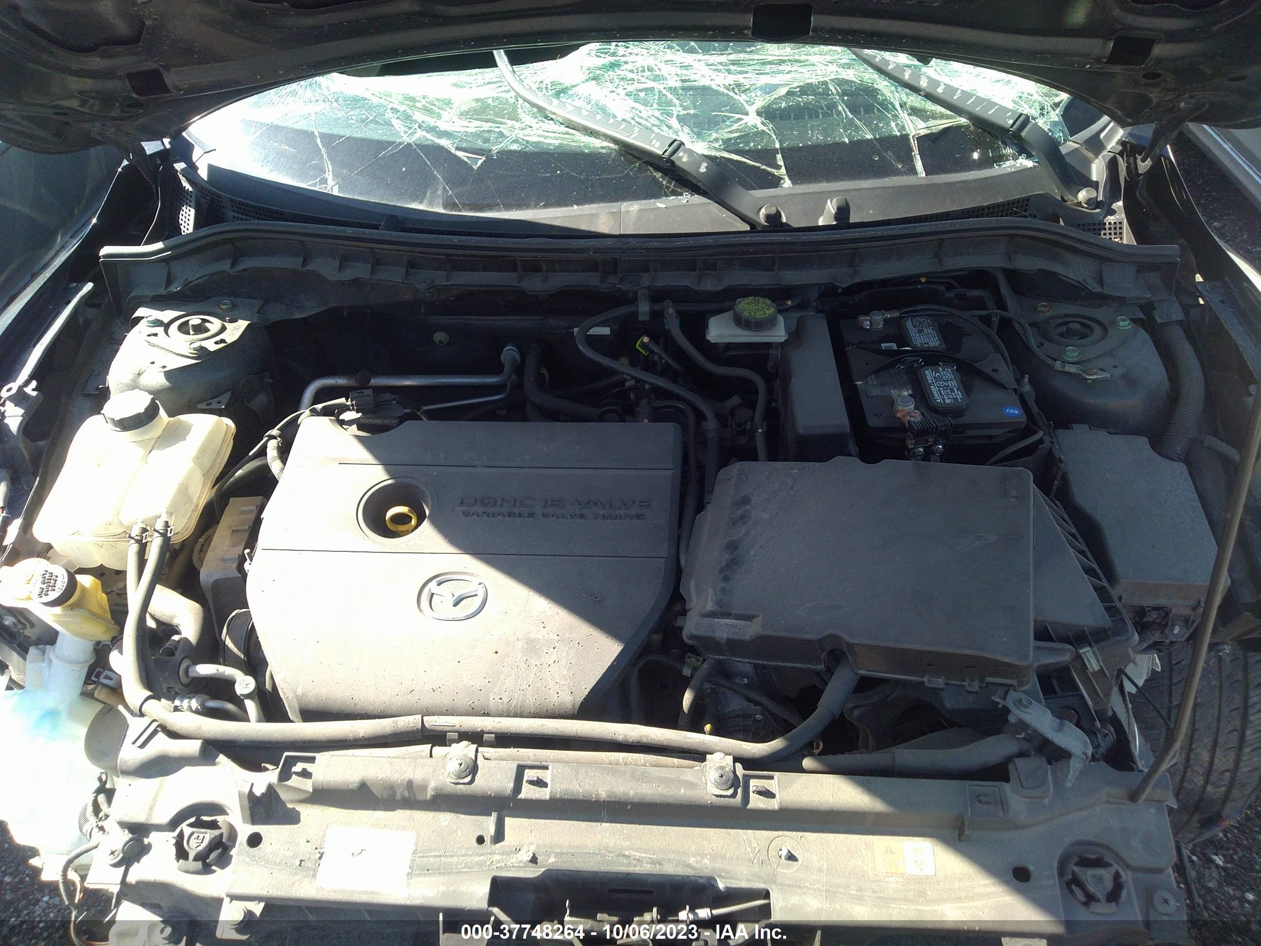 Photo 9 VIN: JM1BL1SG5A1173900 - MAZDA 3 