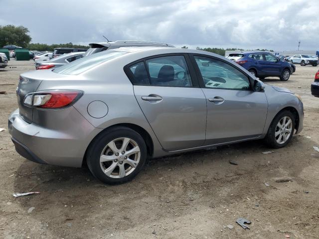 Photo 2 VIN: JM1BL1SG5A1174996 - MAZDA 3 