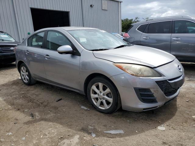 Photo 3 VIN: JM1BL1SG5A1174996 - MAZDA 3 