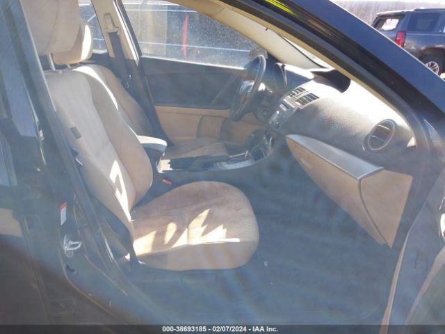 Photo 4 VIN: JM1BL1SG5A1350302 - MAZDA MAZDA3 