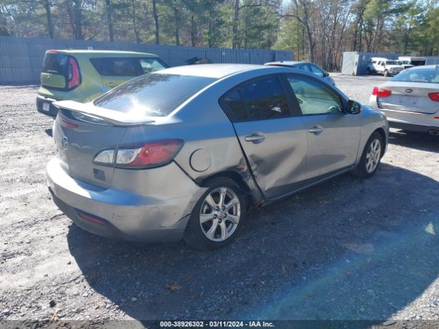 Photo 3 VIN: JM1BL1SG6A1290224 - MAZDA MAZDA3 