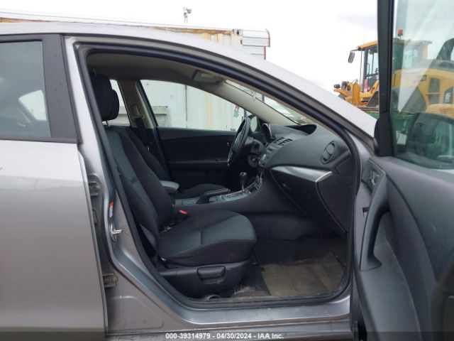 Photo 4 VIN: JM1BL1SG8A1216786 - MAZDA MAZDA3 