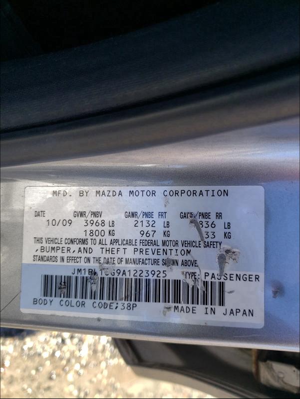 Photo 9 VIN: JM1BL1SG9A1223925 - MAZDA 3 I 