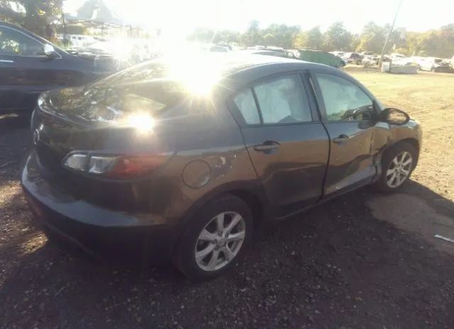 Photo 3 VIN: JM1BL1SG9A1354420 - MAZDA MAZDA3 