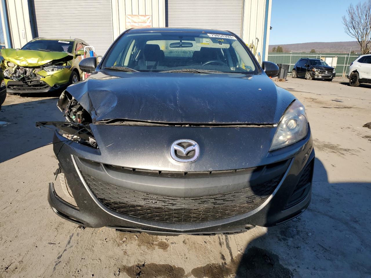 Photo 4 VIN: JM1BL1SGXA1287570 - MAZDA 3 